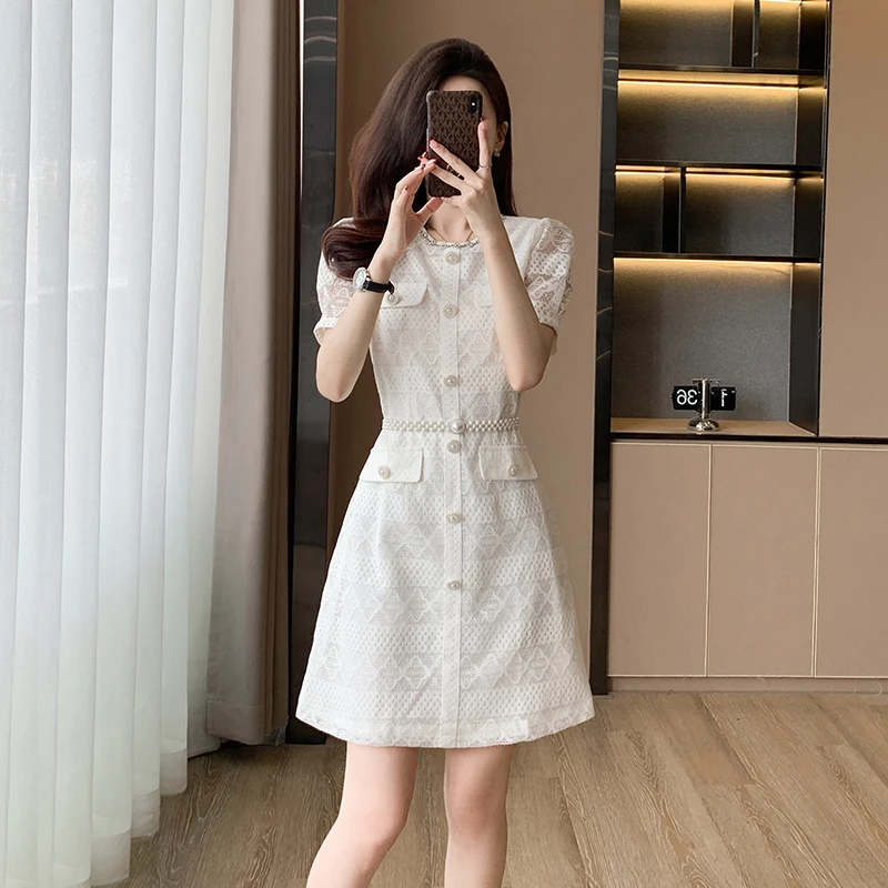 夏季新款轻奢女装小个子茶歇法式蕾丝连衣裙女夏小众气质白色裙子