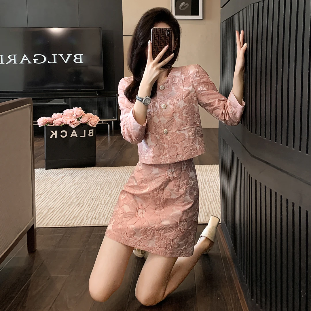 新中式国潮复古时尚轻奢洋气套装女秋季新款气质显瘦半身裙两件套