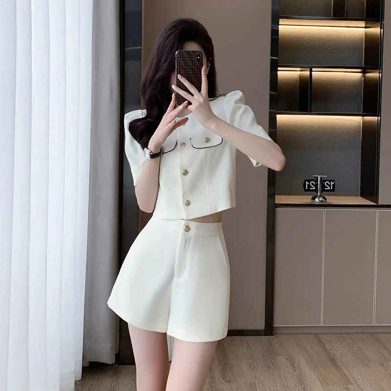 夏季新款小个子显瘦时尚洋气套装女气质小香风高级感短裤两件套女