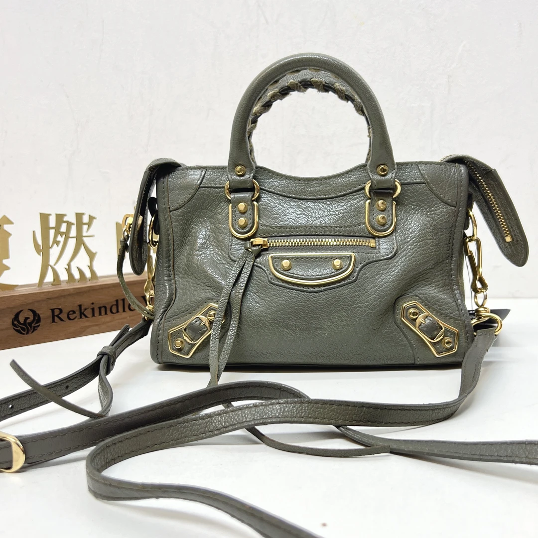 95新 Balenciaga/巴黎世家 复燃精选/灰金nano机车斜挎包