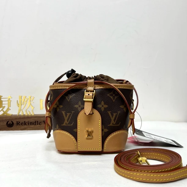95新 LV 复燃精选/LV noepurse棕色老花芯片款烧卖包