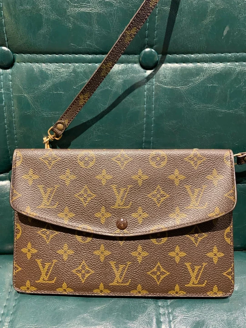 95新 LouisVuitton/路易威登 复燃精选/ Lv双面信封包