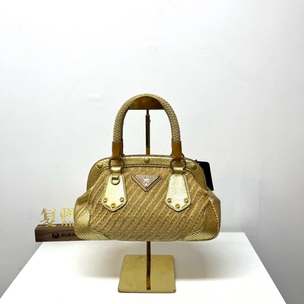 95新 Prada/普拉达 复燃精选/普拉达 金色藤编拼蛇纹手提包