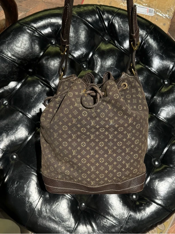 95新 LouisVuitton/路易威登 复燃精选/lv丹宁大水桶斜挎包