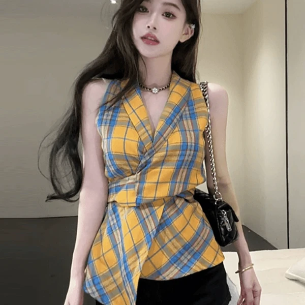 气质V领格子无袖背心女夏季2025新款收腰绑带绝美短款性感上衣