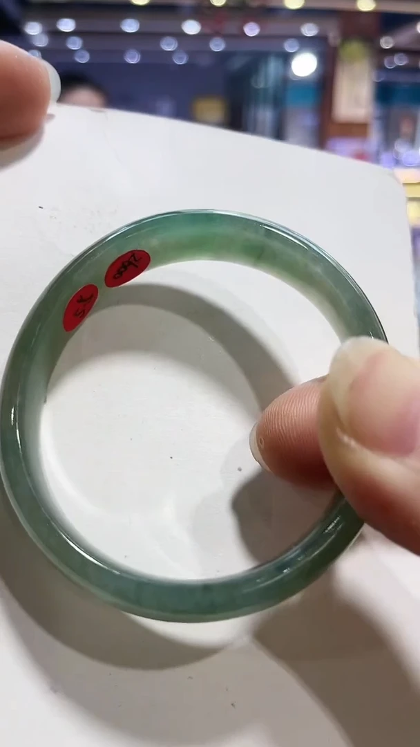 【闪购商品】翡翠手镯未镶嵌15号默认有纹有瑕