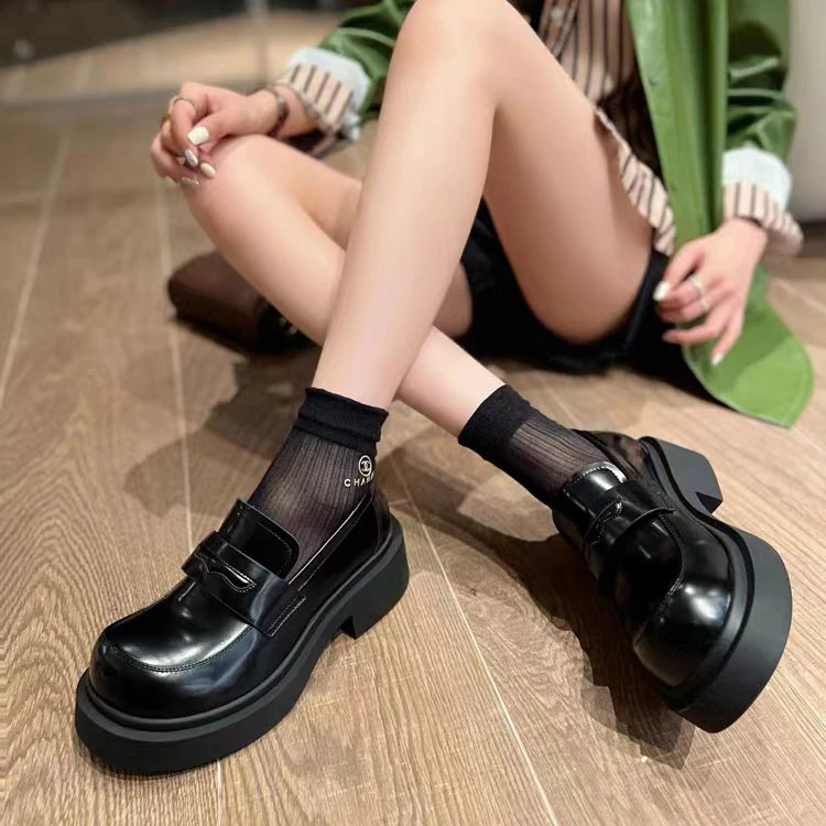 3059时尚休闲百搭软底真皮春季英伦风厚底黑色乐福鞋厚底小皮鞋