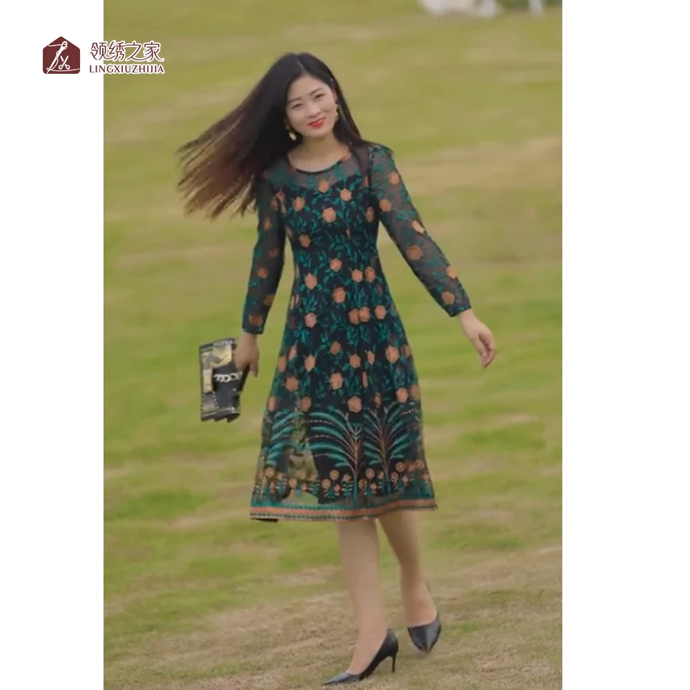 蕾丝绣花连衣裙台湾装妈妈装#L801589H-14显瘦收腰复古提花气质