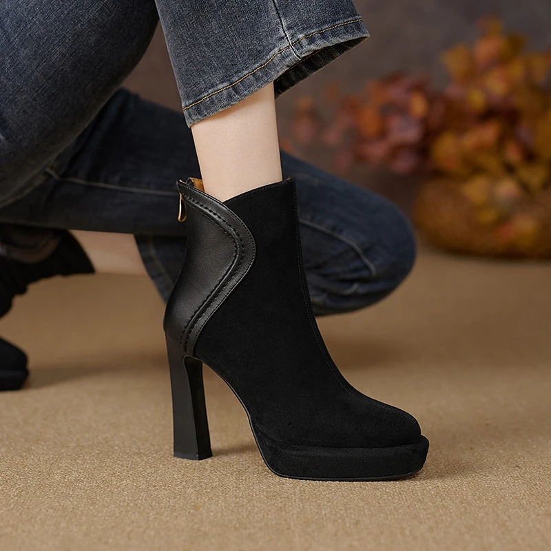 UHCK2026冬季新款时尚女靴子舒适圆头高跟短靴防水台厚底粗跟单靴