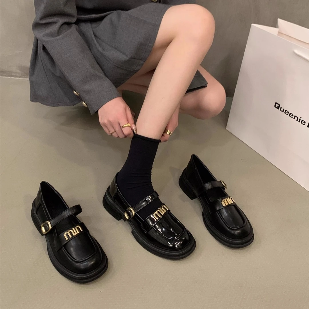 UHCK软底黑色春秋玛丽珍百搭女鞋子2025年新款配裙子英伦风小