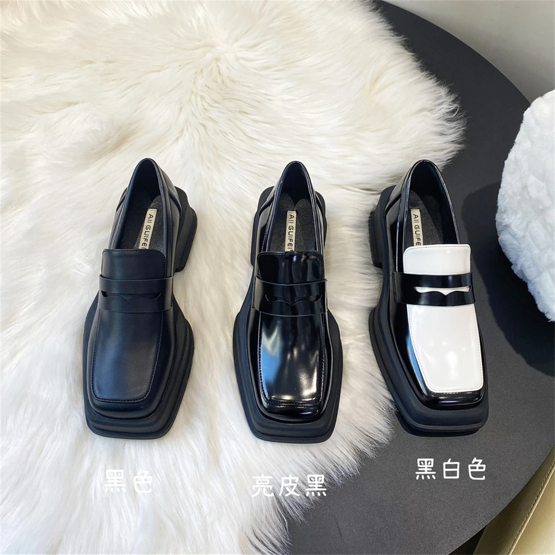 UHCK厚底英伦方头懒人小皮鞋女2025年早春拼色小众日系JK漆皮乐福