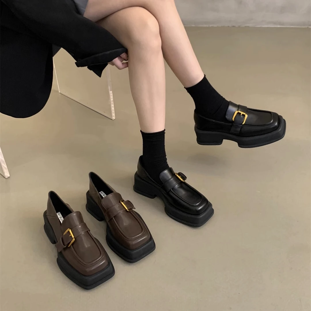 UHCK增高厚底乐福单鞋女2025秋冬新款韩版复古方头粗跟小皮鞋女软
