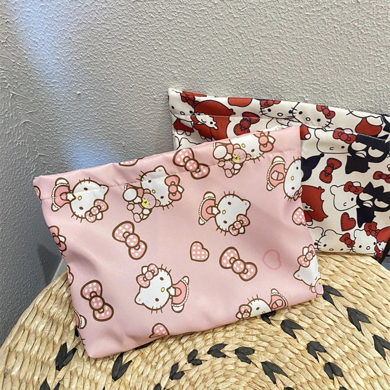 新款ins猫咪少女大容量化妆包便携小物件收纳袋旅行耳机包零yw