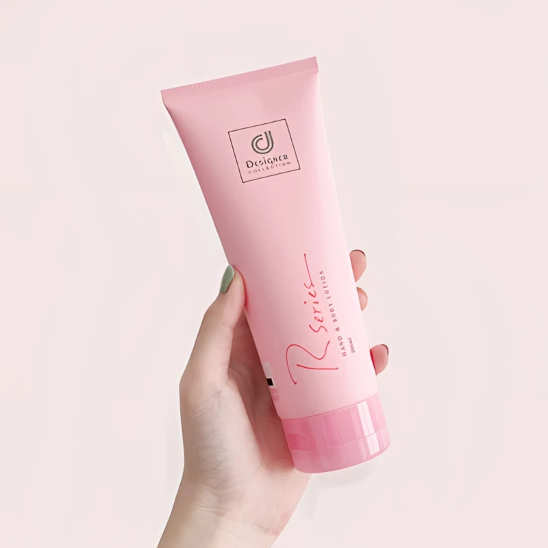正品浪漫香氛身体乳润体乳持久留香润肤乳清爽护肤乳200ml