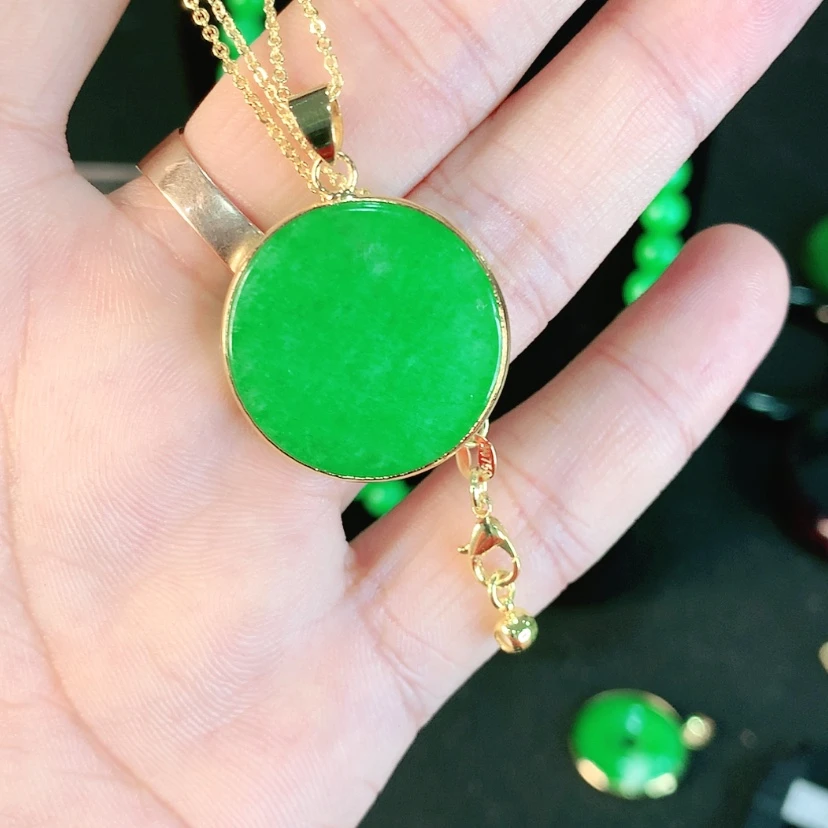 【闪购商品】翡翠耳饰未镶嵌