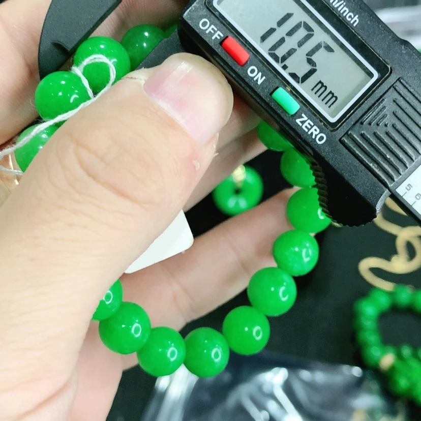 【闪购商品】翡翠颈饰未镶嵌