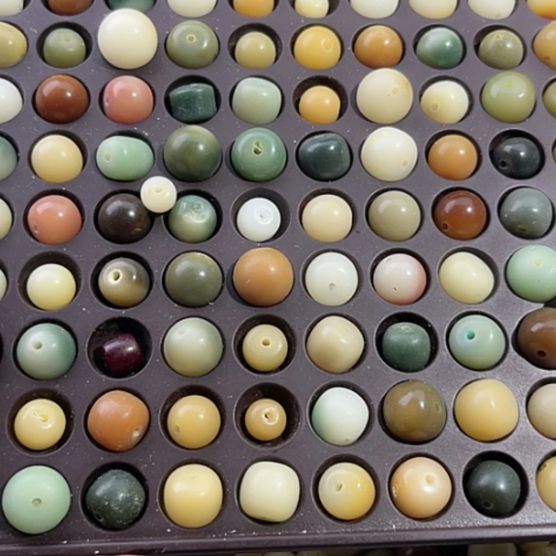 【闪购商品】白玉菩提吊坠瑕疵不规则混珠100卡灯牌宠200颗