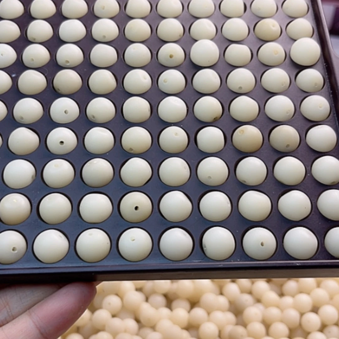 【闪购商品】白玉菩提吊坠瑕疵11-12胖苹果100卡牌宠100