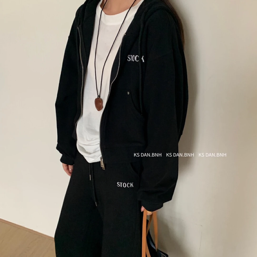 KS 福秒（1ks86088#）STOCK 字母刺绣  连帽卫衣开衫～10-13