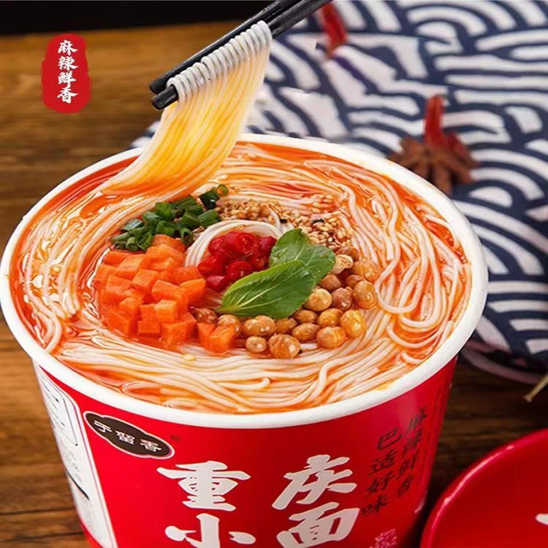 于留香桶装重庆小面非油炸免煮速食方便面麻辣小面