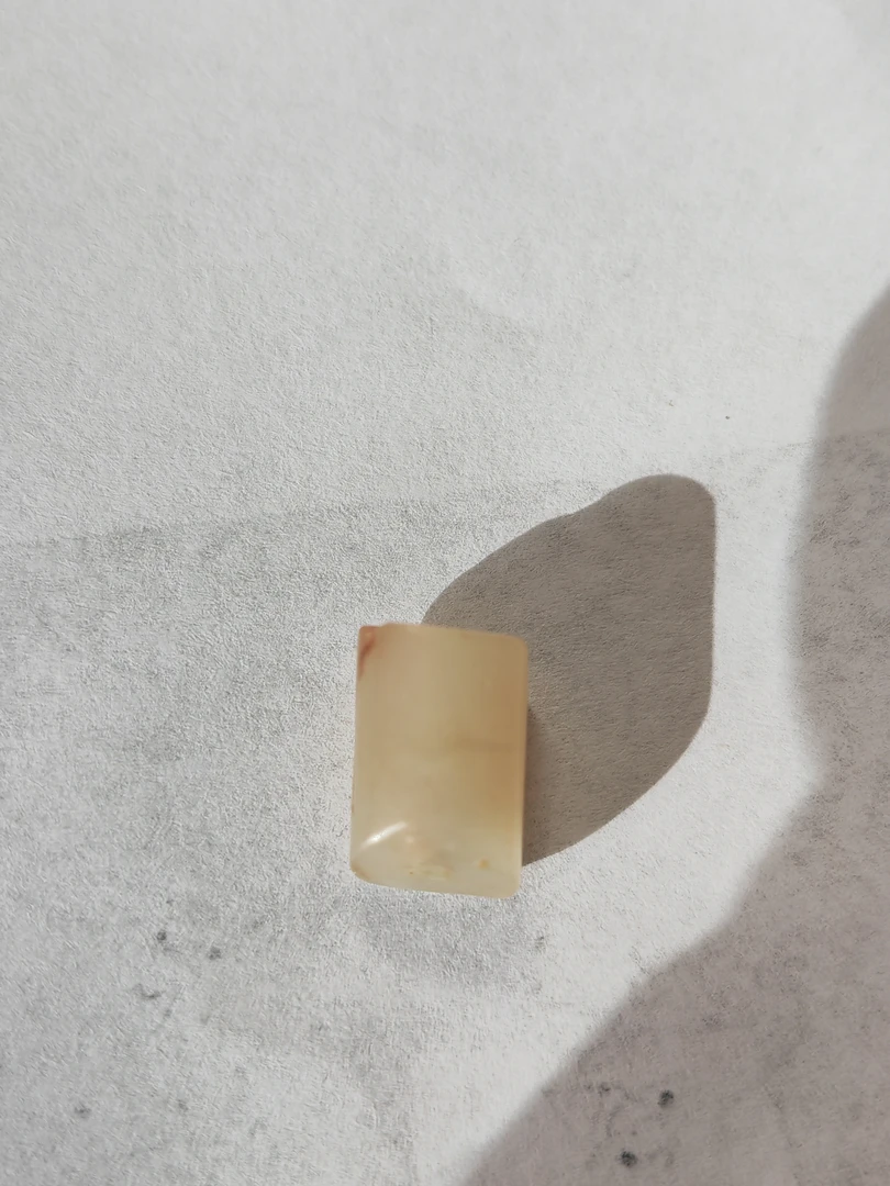 和田白玉红沁素面勒子