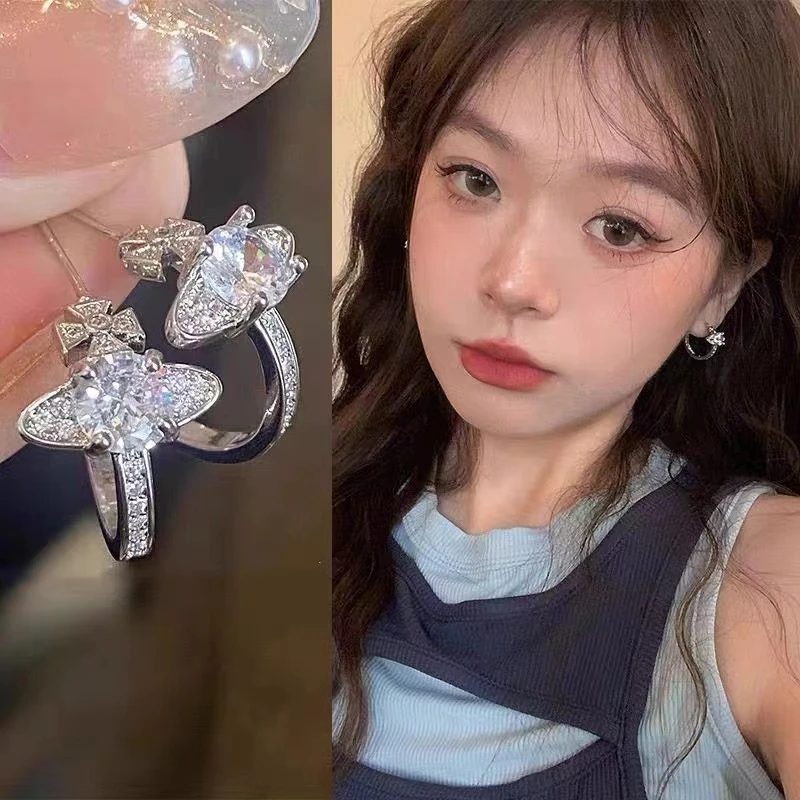 铜合金耳饰 D小众设计C型耳钉女复古高级感耳环冷淡风耳饰N0769