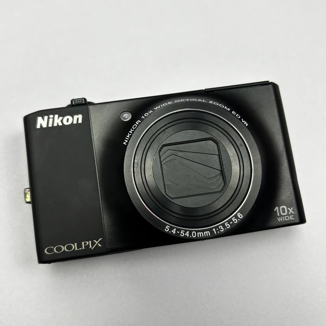 95新 Nikon/尼康 s8000 10倍光变1420w像素 人像风景（no退no换）