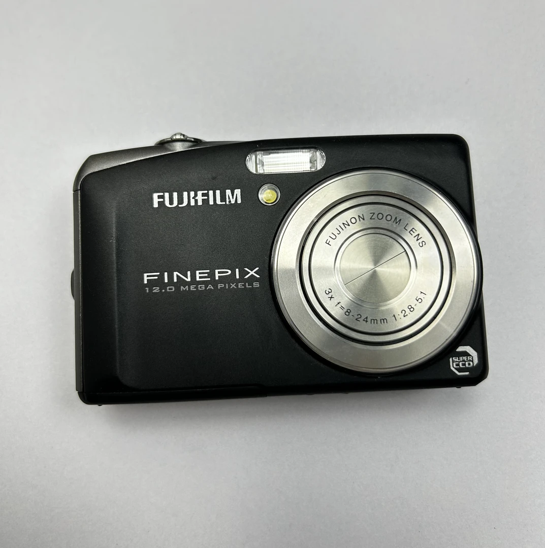 95新 Fujifilm/富士 F60 3倍光变1200w像素 网红款（no退no换）
