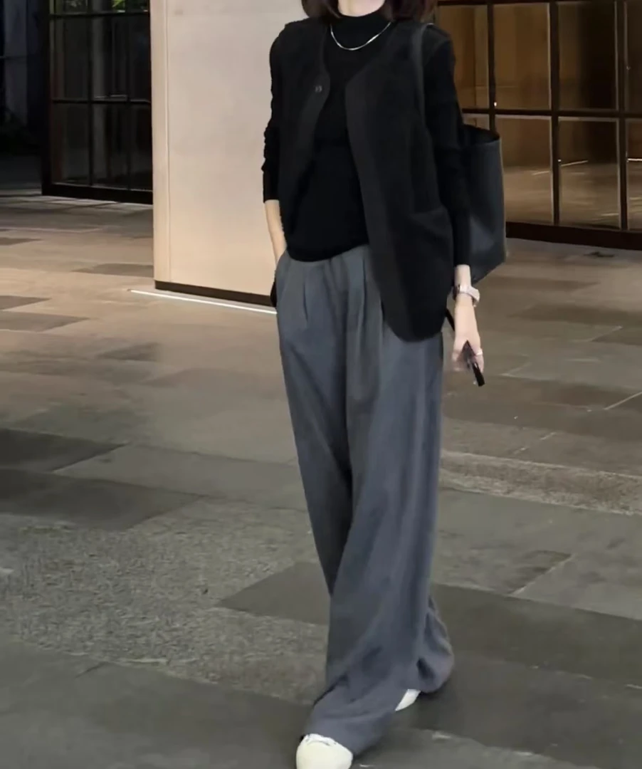 2024秋冬新款时尚套装女士网红洋气显瘦气质百搭款D8976