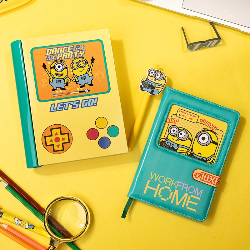 小黄人GAME系列笔记本潮玩动漫笔记本铁盒装配笔