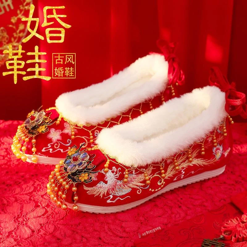 婚鞋女鞋汉服鞋古风古装鞋平底鞋古代绣花鞋加绒汉鞋中式婚礼鞋子