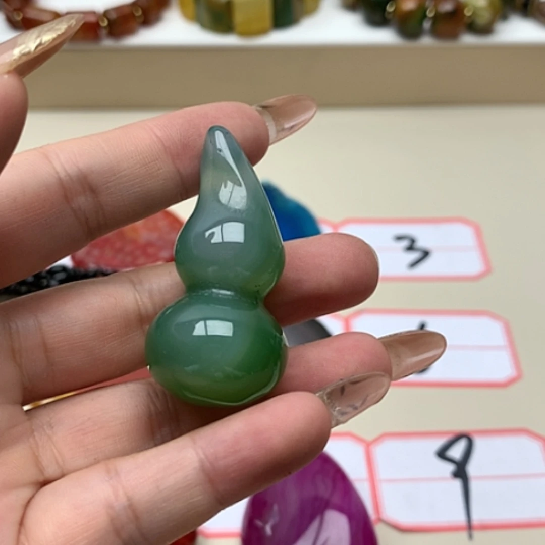 【闪购商品】玛瑙/玉髓挂件合金毅****）