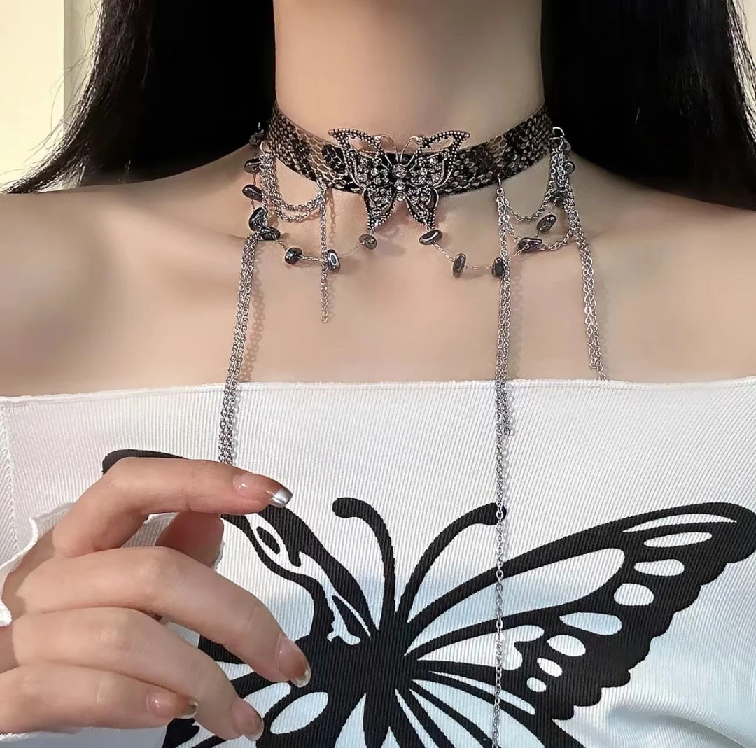 合金皮质项链 合金皮质时尚蛇纹复古个性蝴蝶欧美气质流苏脖链ins