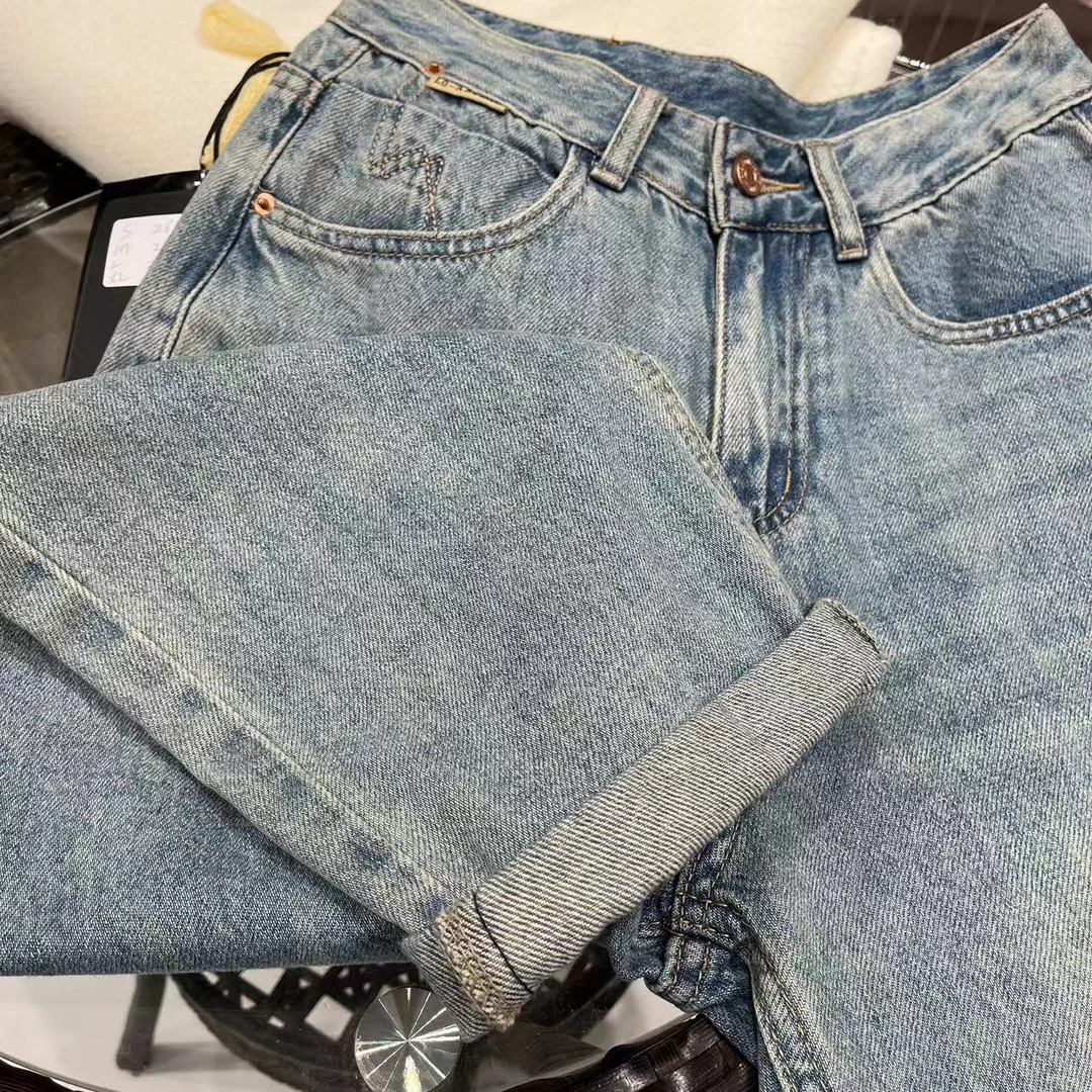 W00690新款牛仔裤（新款出厂扣眼已开，裤脚挽起，介意勿拍）