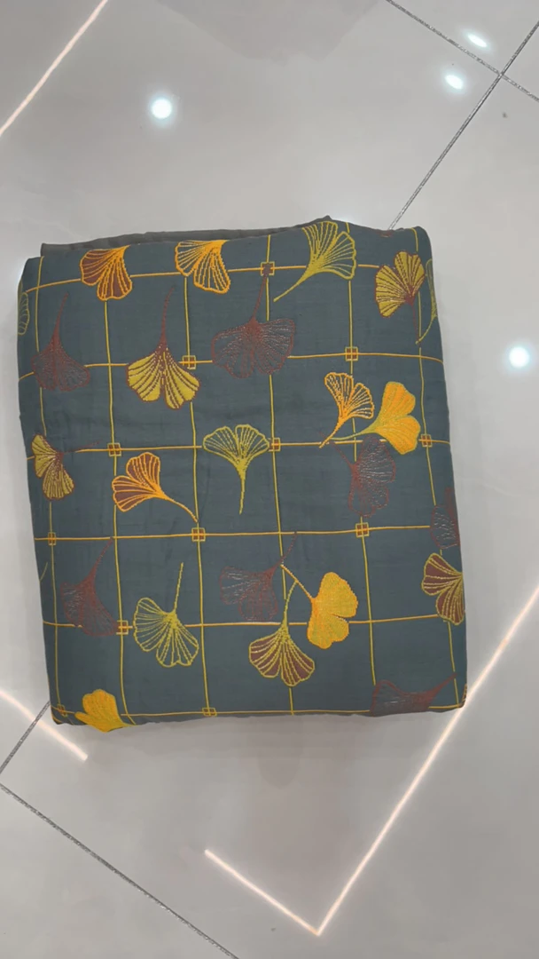 3122灰色银杏叶纱布盖毯200-230