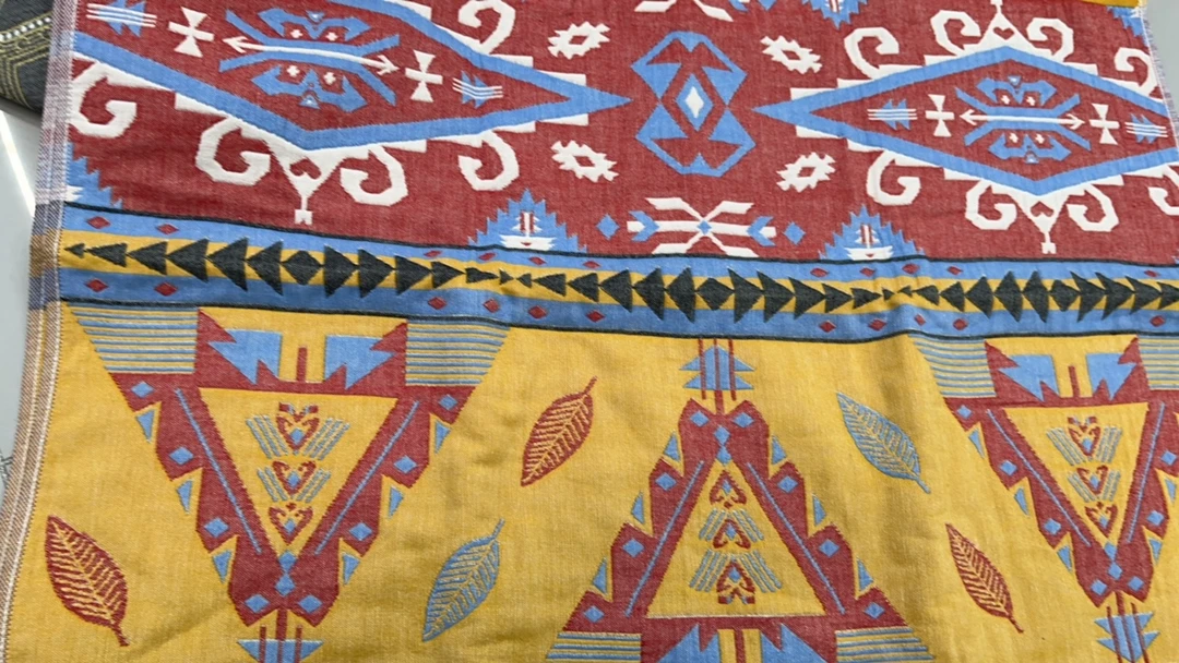 红黄蓝白枕巾一对装