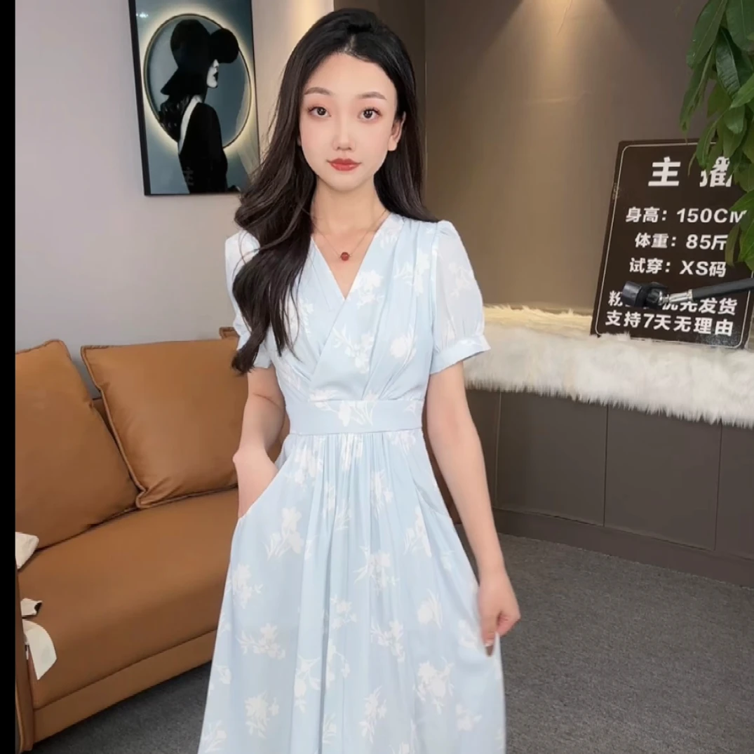 【琳琳小个子】法式V领口袋原创改版碎花显瘦连衣裙