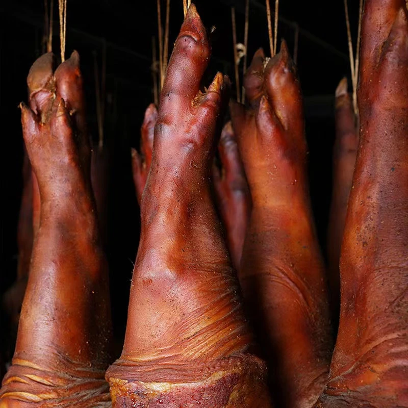 【两只烧洗切】湖北恩施土猪高山散养柴火烟熏腊猪蹄