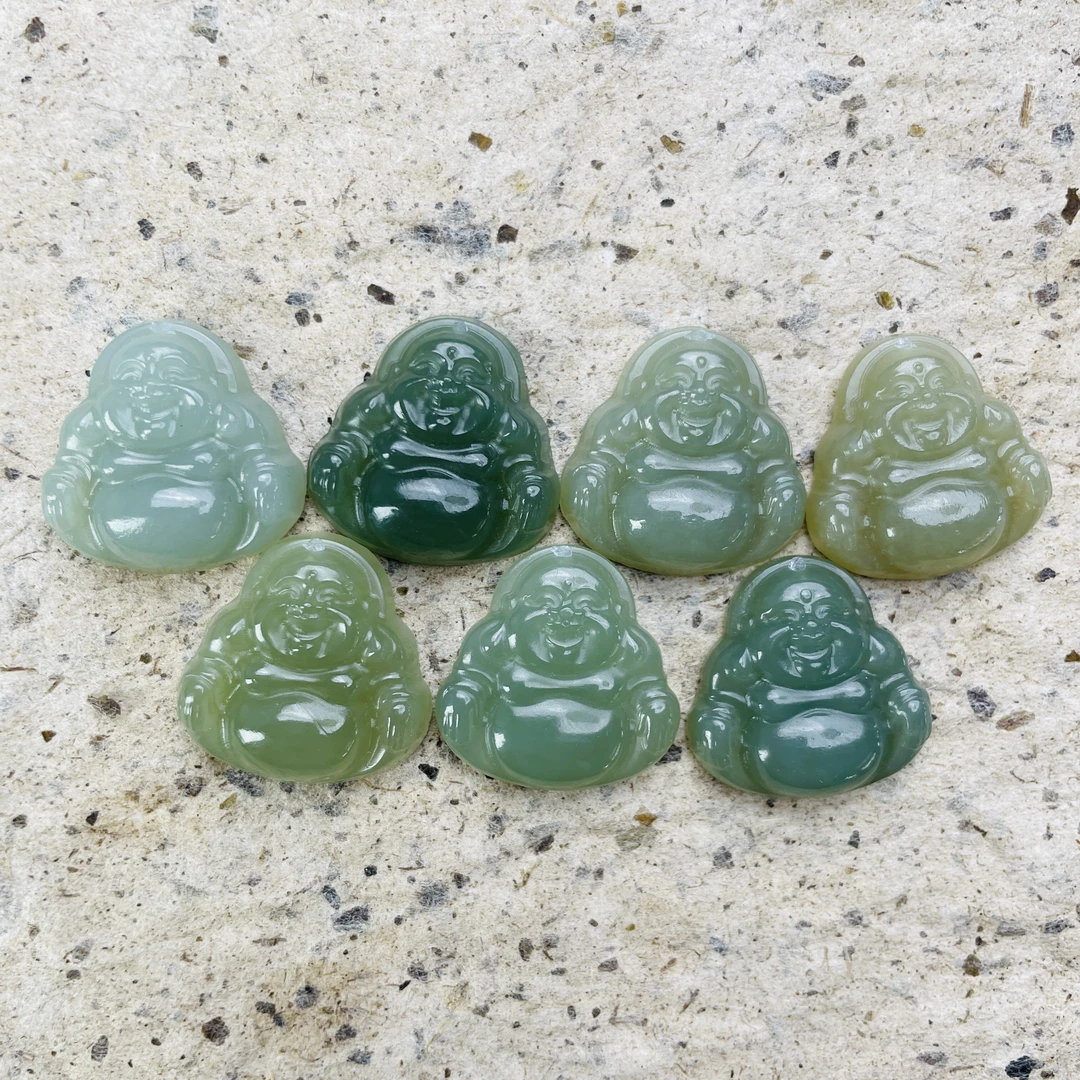 天然新疆和田玉佛公吊坠多样性发货H110