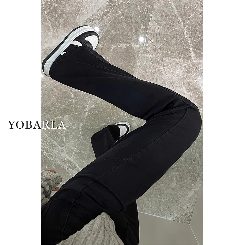 黑色微喇牛仔裤女冬季加绒高腰弹力喇叭修身显瘦梨形身材马蹄裤子