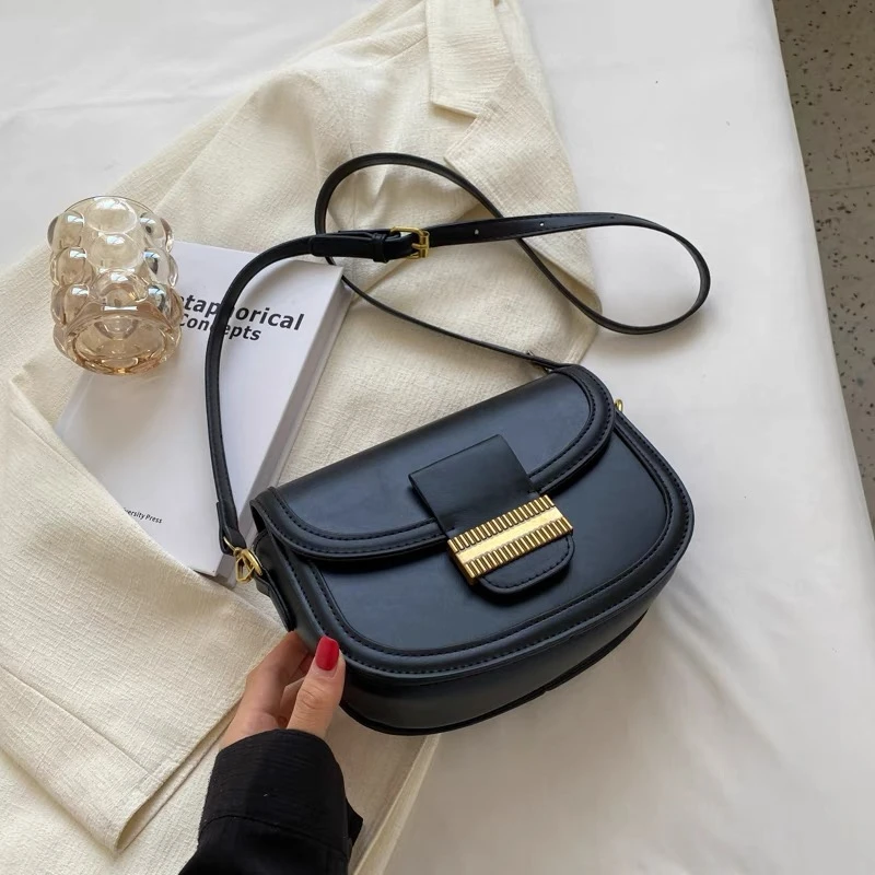高级质感小包女小众单肩斜挎通勤马鞍包