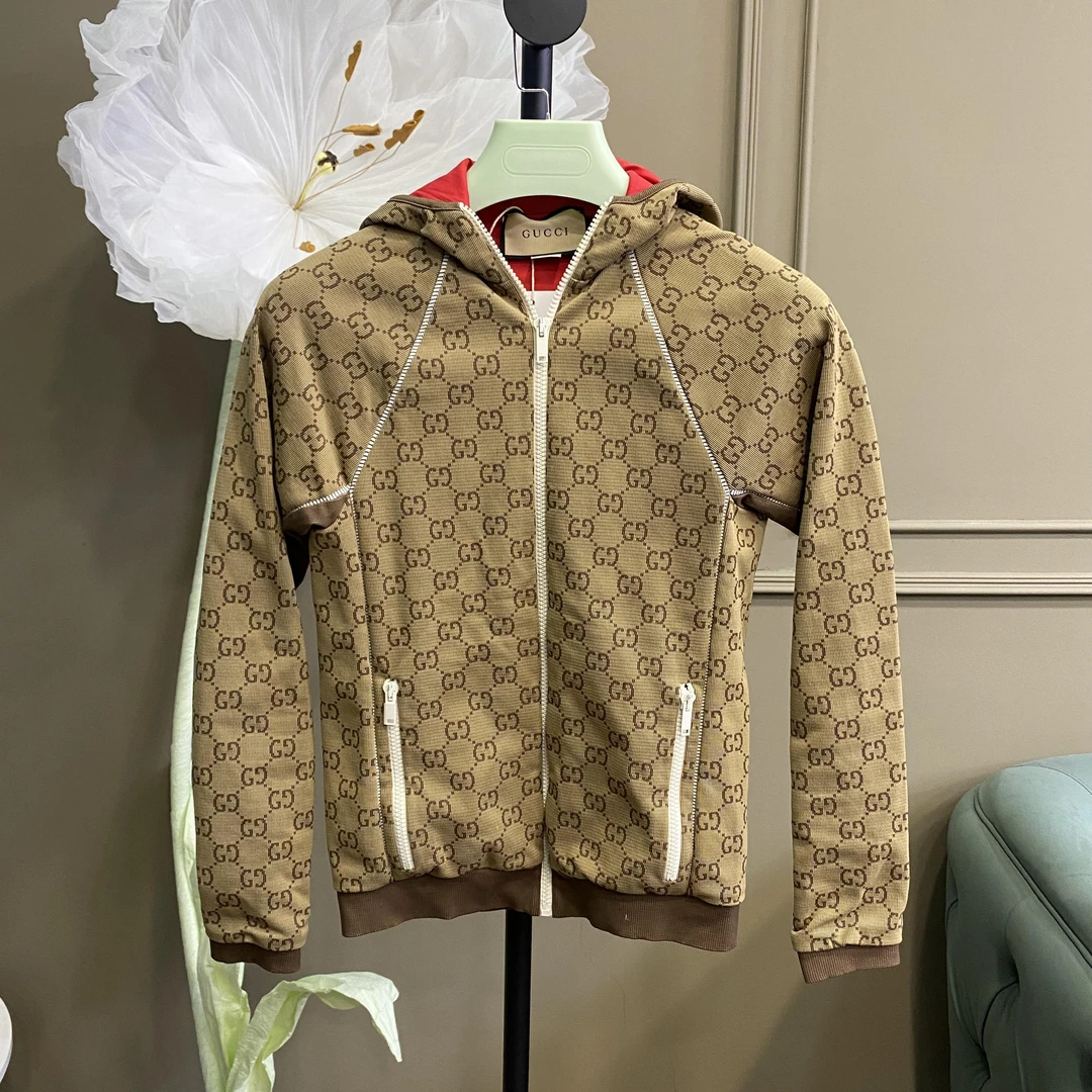 95新 GUCCI/古驰 潮服/GUCCI古驰/s码/老花连帽外套/70290381