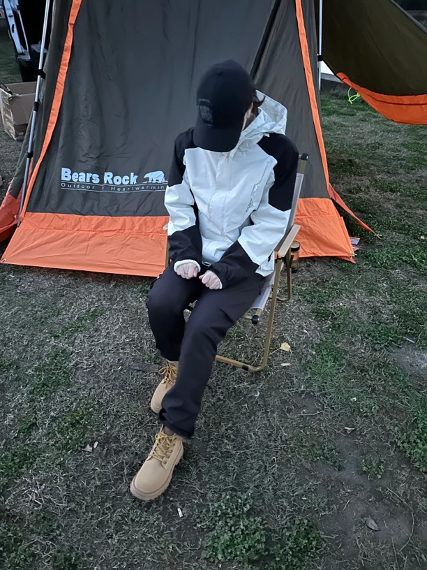 2022新款冲锋衣男女同款三合一可拆卸秋冬季加绒加厚户外潮牌外套