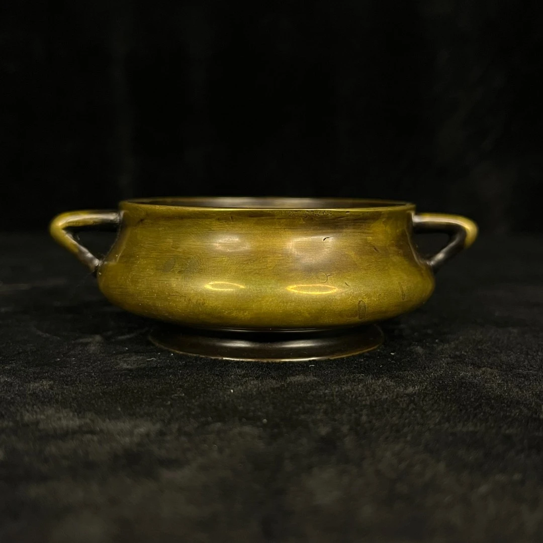 孙中庆制炉 折耳蚰龙圈足炉