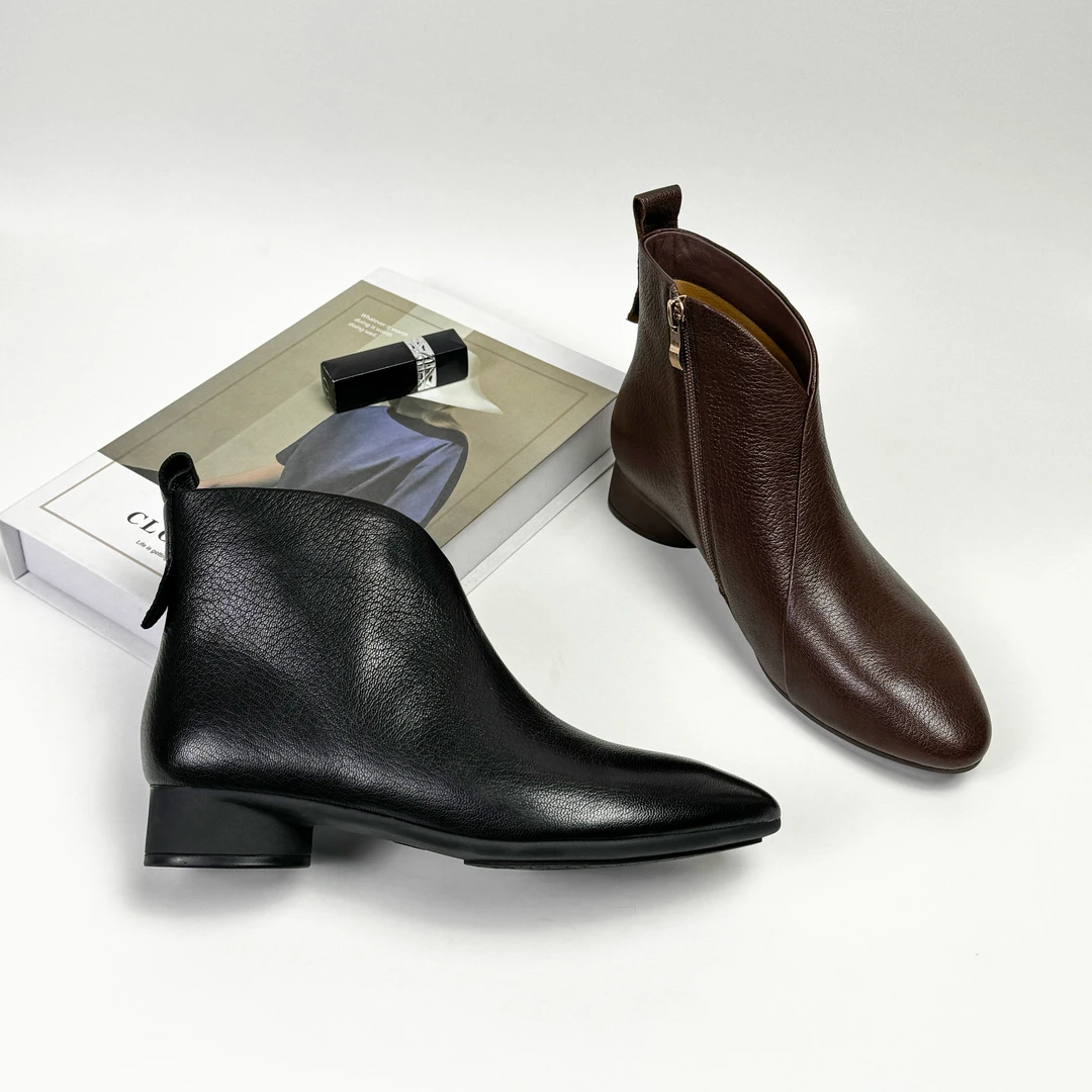 3CM低跟时装靴时尚休闲百搭真皮复古粗跟英伦风秋冬潮流尖头冬季