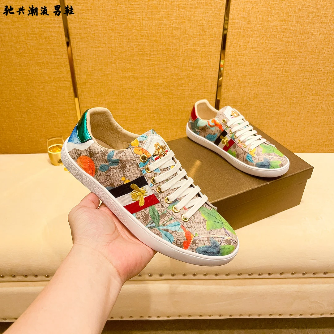 欧洲站小蜜蜂2024新款潮牌刺绣印花鞋男潮鞋休闲真皮拼色板鞋韩版