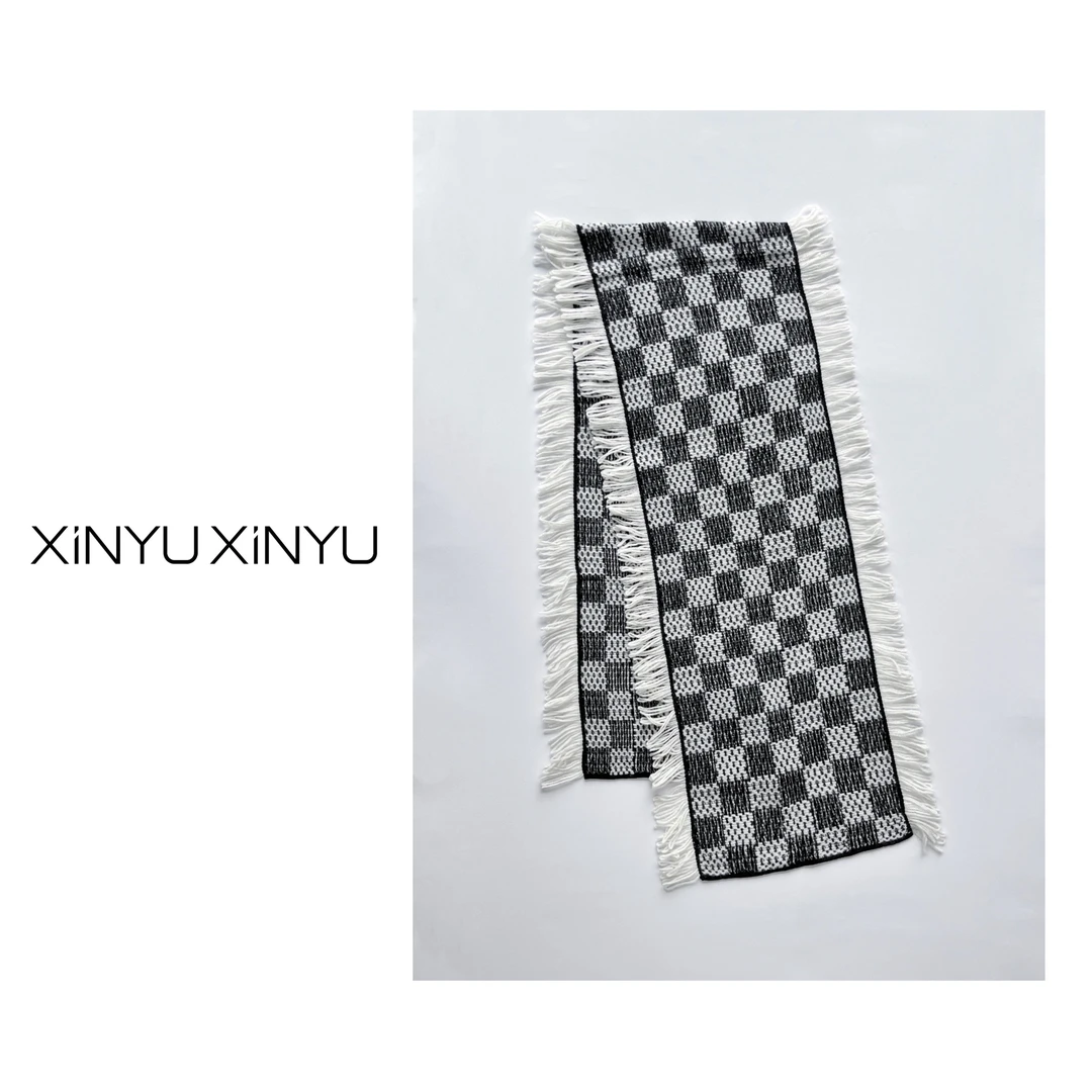 XINYU/芯与  高品质 100山羊绒鄂尔多斯棋盘格流苏羊绒围巾 WJ380