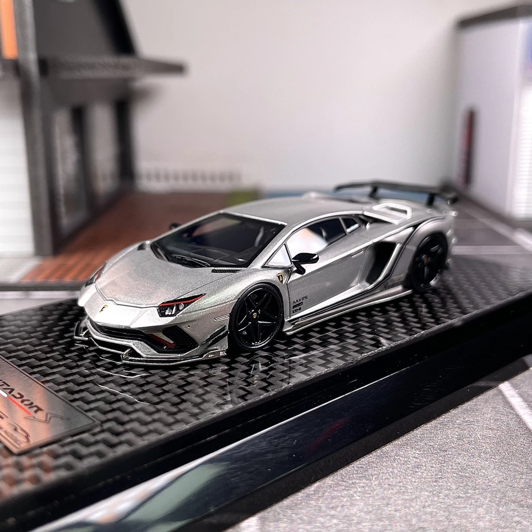 YM 1:64 兰博基尼 银色黑线 树脂汽车模型