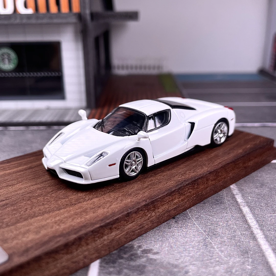 【现货】FY 1:64 恩佐 合金汽车模型