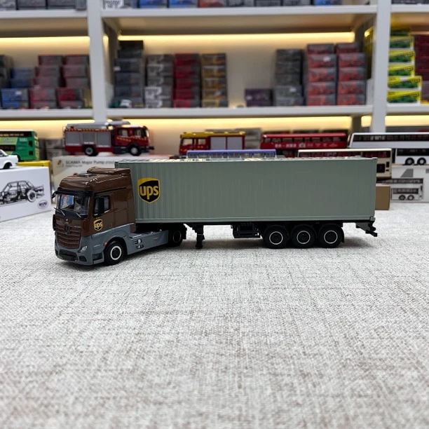 MINIGT 1:64 奔驰拖车 运输车 705号 UPS 合金汽车模型